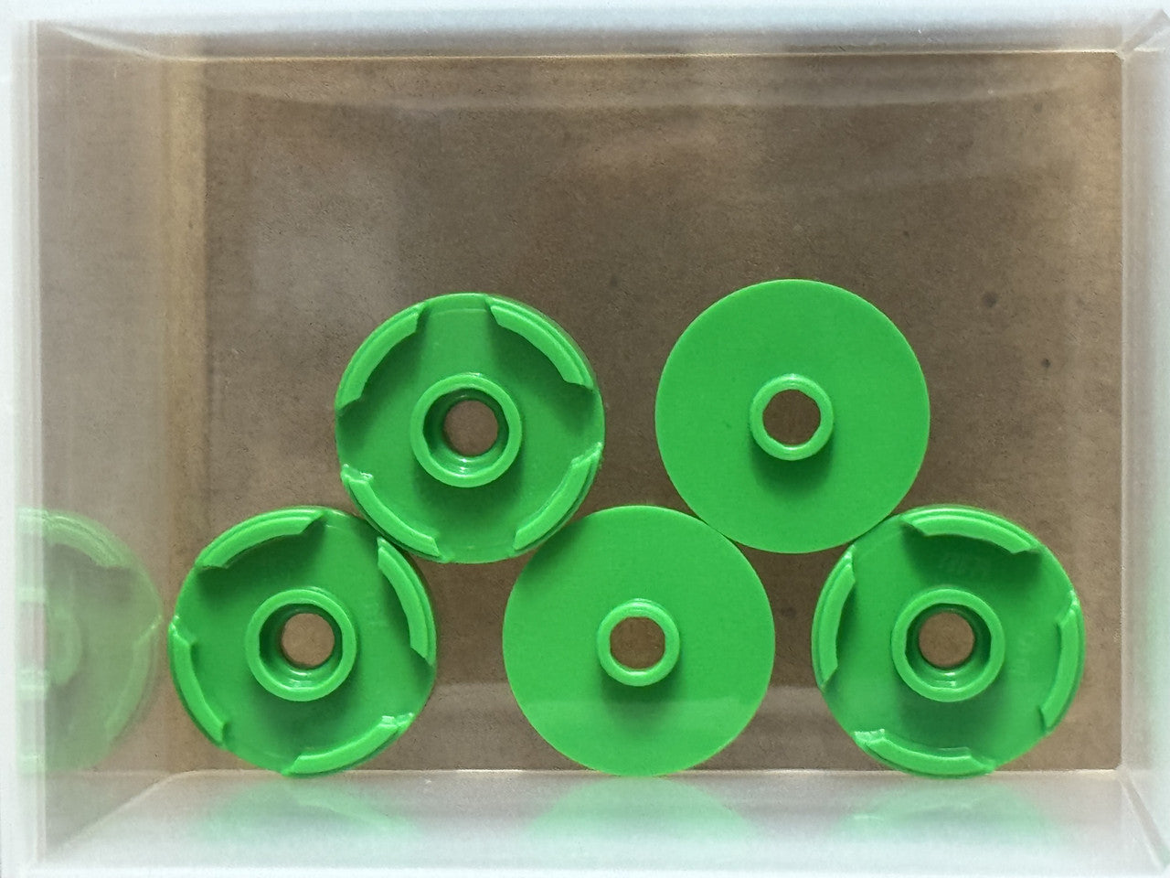 LEGO Parts - Bright Green Tile, Round 2 x 2 with Open Stud - No 18674 - QTY 5