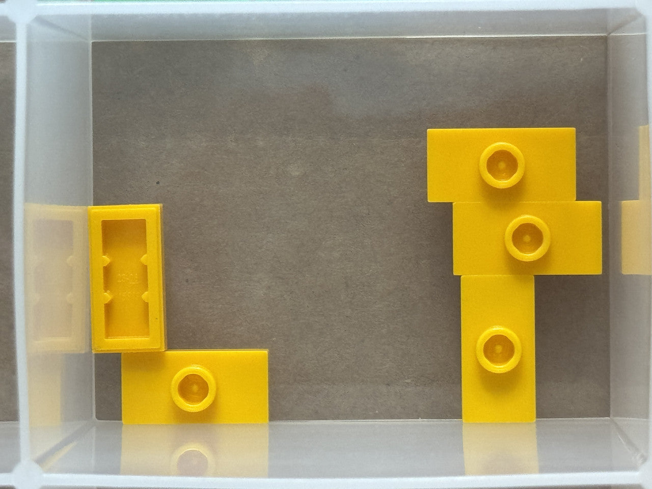 LEGO Parts - Bright Light Orange Plate 1 x 2 1 Stud (Jumper) - No 15573 - QTY 5
