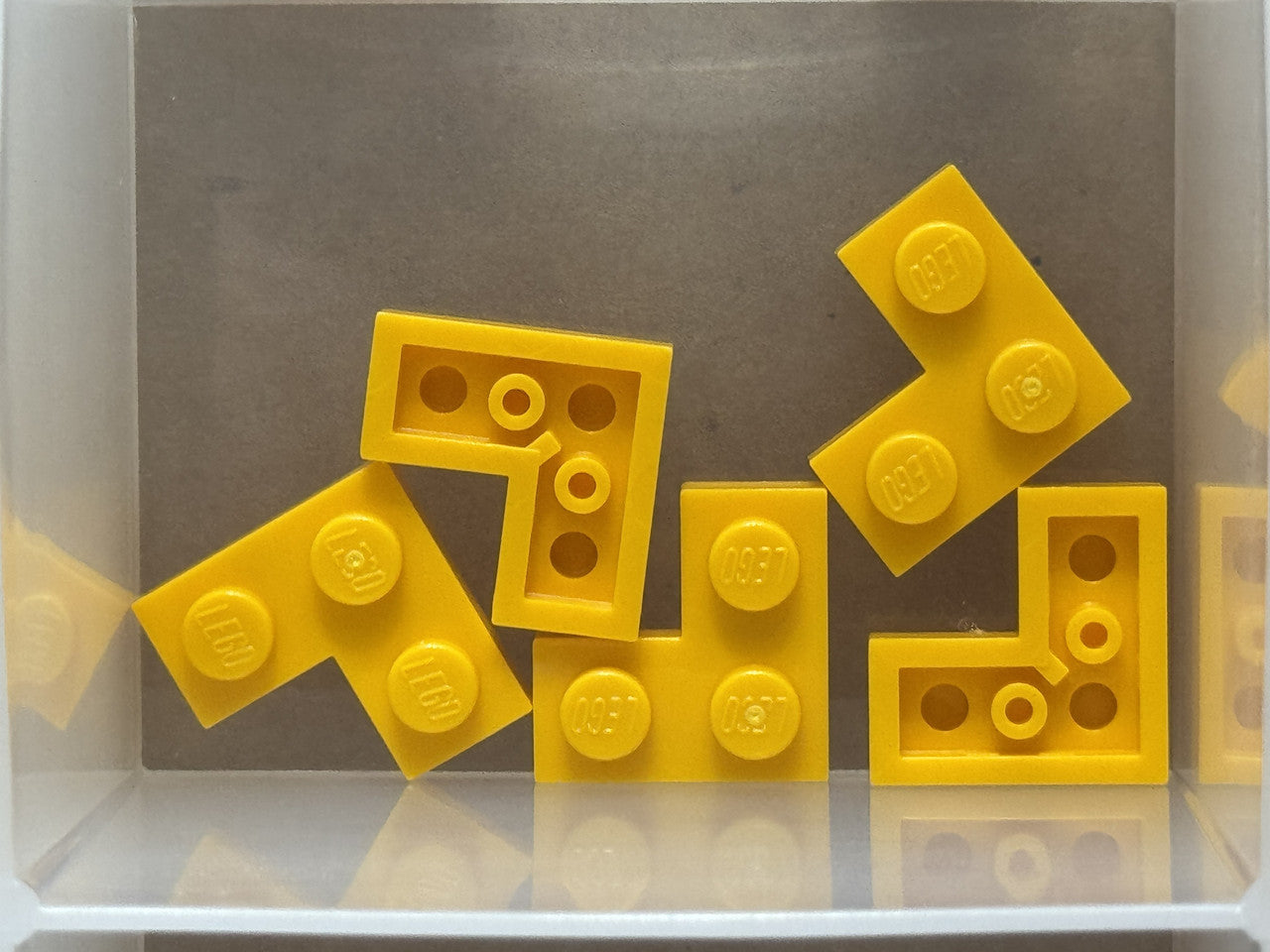 LEGO Parts - Bright Light Orange Plate 2 x 2 Corner - No 2420 - QTY 5