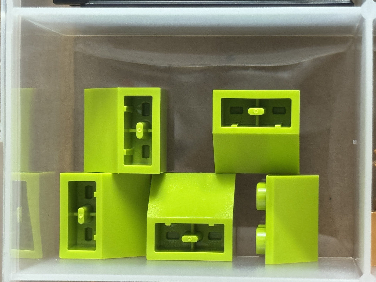LEGO Parts - Lime Slope, Inverted 45 2 x 2 - No 3660 - QTY 5