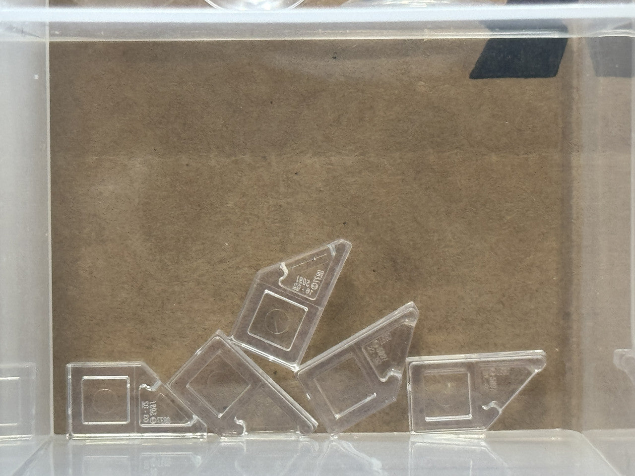 LEGO Parts - Trans-Clear Tile, Modified 1 x 2 Wedge Left - No 5091 - QTY 5
