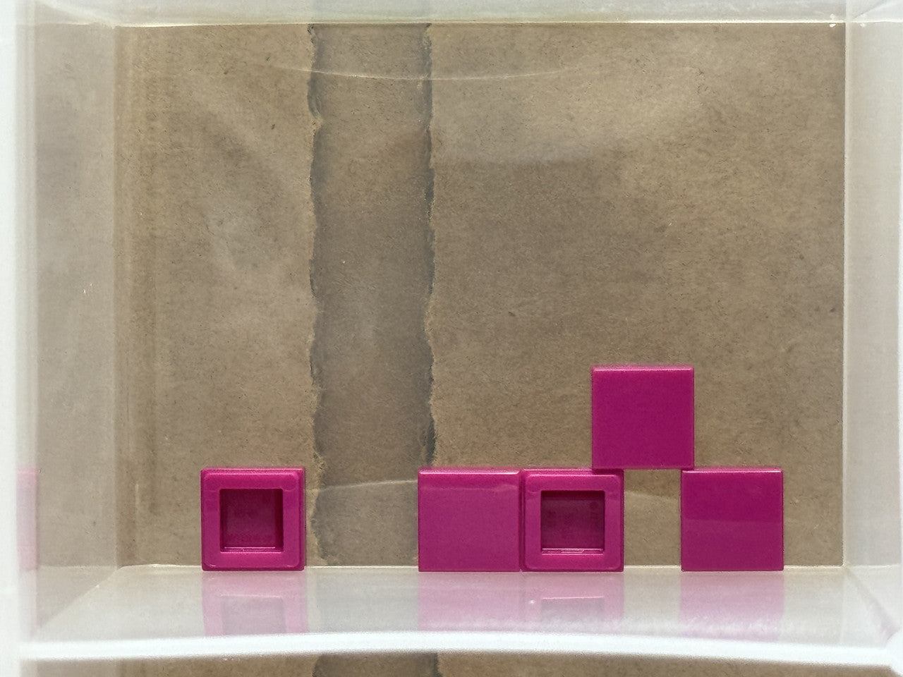 LEGO Parts - Magenta Tile 1 x 1 - No 3070 - QTY 5