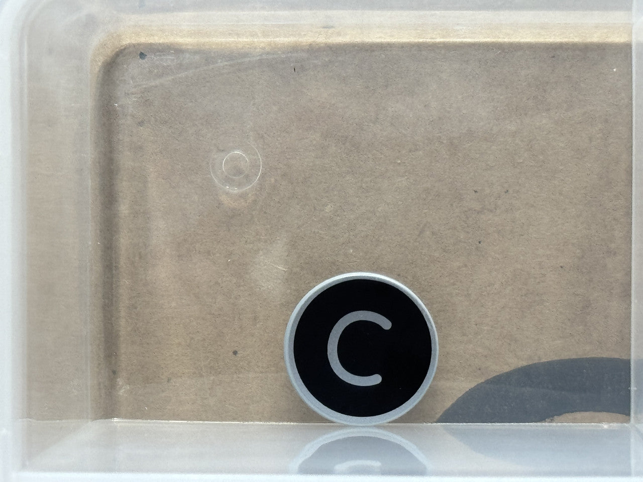 LEGO Parts - Light Bluish Gray Tile Round 2 x 2 Letter C - No 14769pb424 - QTY 1