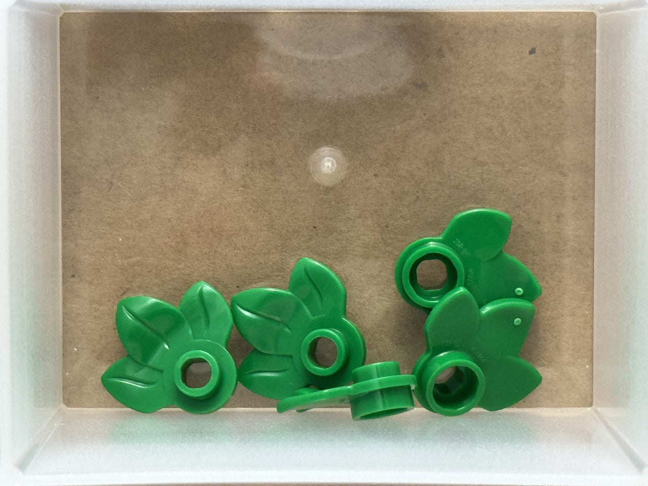 LEGO Parts - Green Plant Plate, Round 1 x 1 3 Layered Leaves - No 32607 - QTY 5