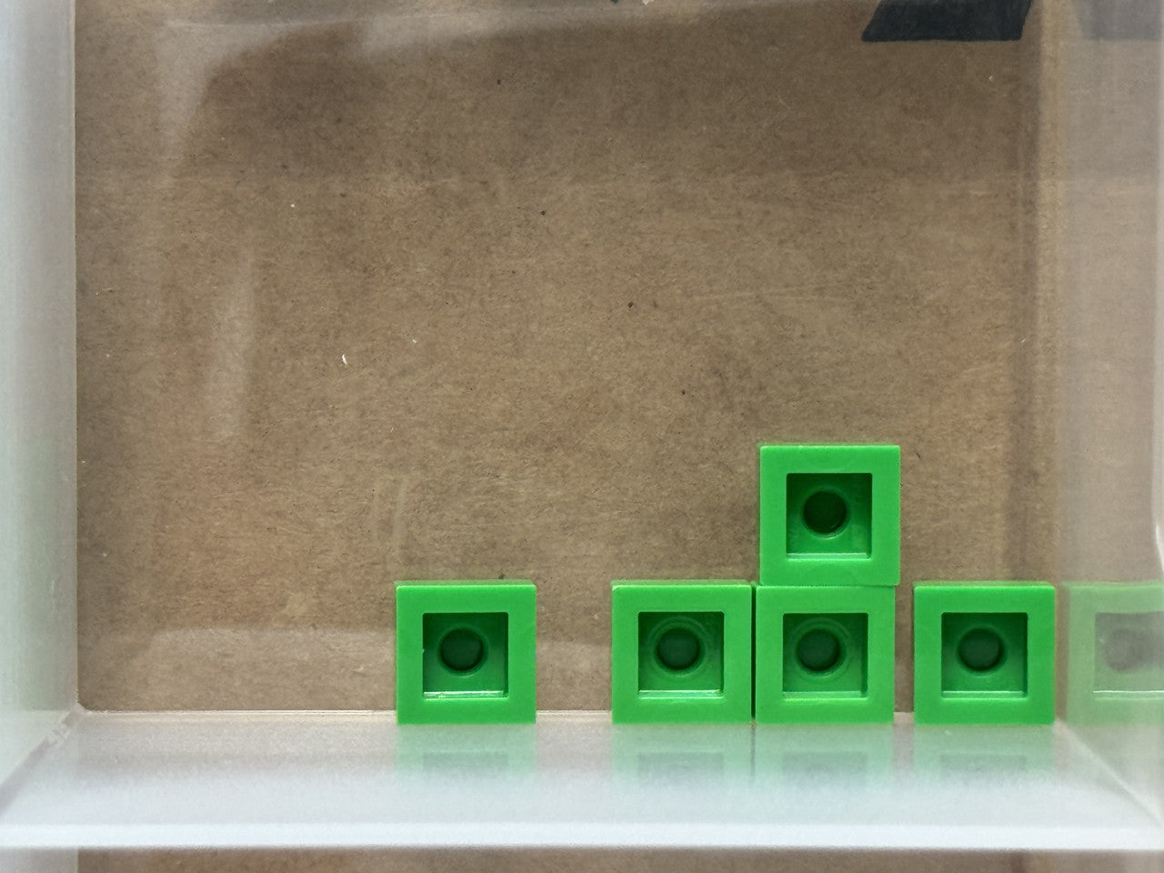 LEGO Parts - Bright Green Plate 1 x 1 - No 3024 - QTY 5