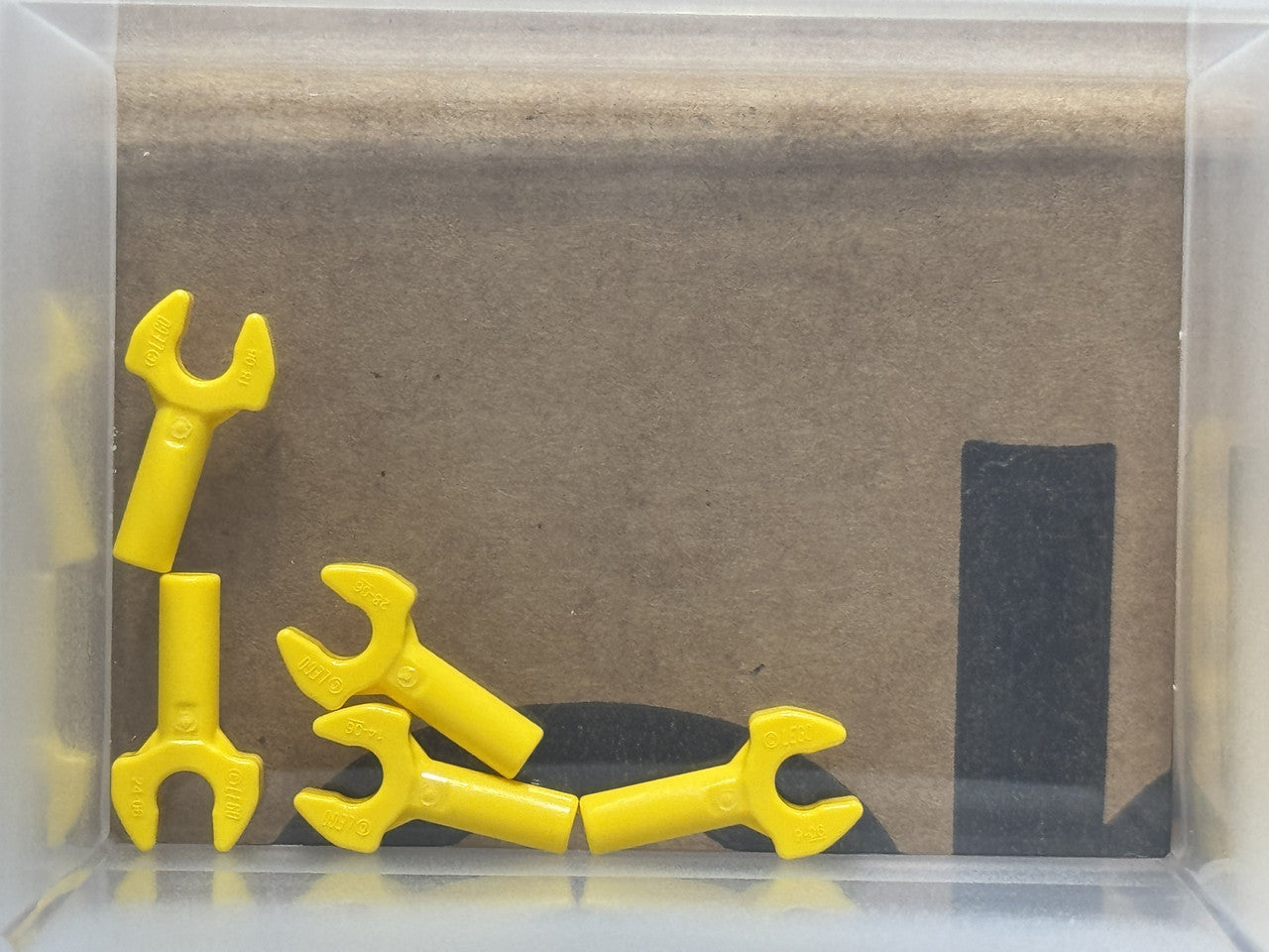 LEGO Parts - Yellow Bar 1L with Clip Mechanical Claw - No 48729b - QTY 5