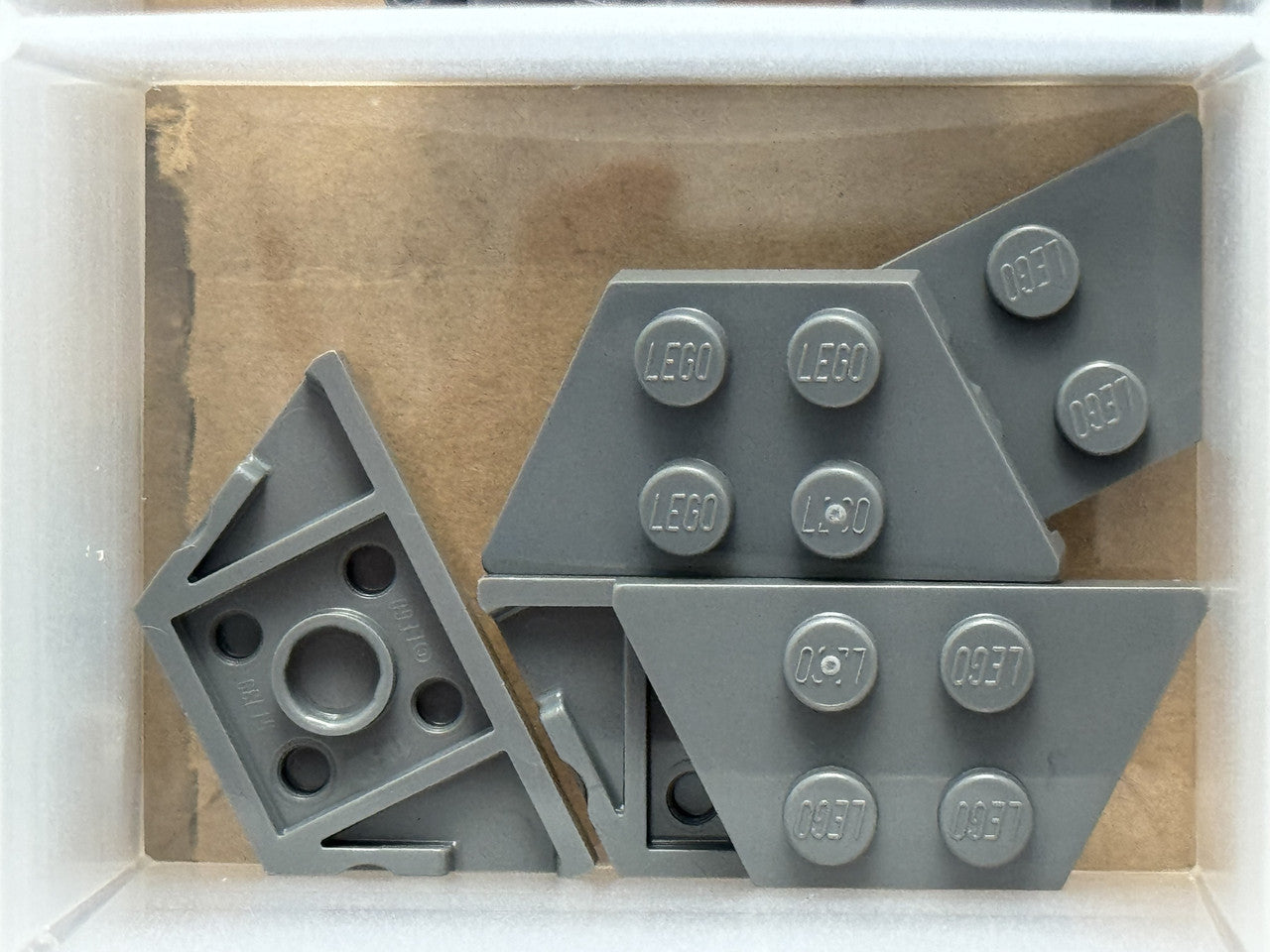 LEGO Parts - Dark Bluish Gray Wedge, Plate 2 x 4 - No 51739 - QTY 5