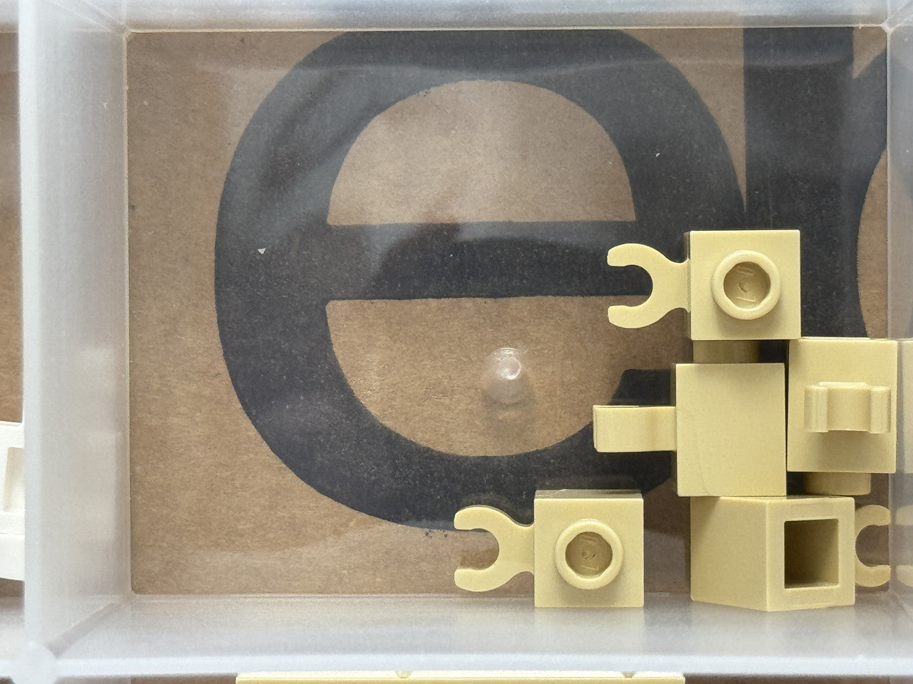 LEGO Parts - Tan Brick 1 x 1 Open O Clip (Vertical Grip) - No 60475b - QTY 5