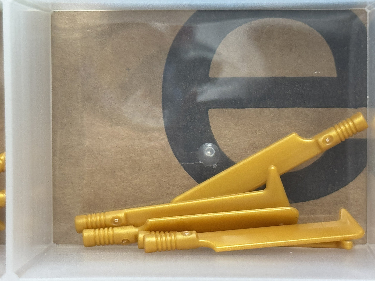 LEGO Parts - Pearl Gold Minifigure, Weapon Sword, Uruk-hai - No 10050 - QTY 5