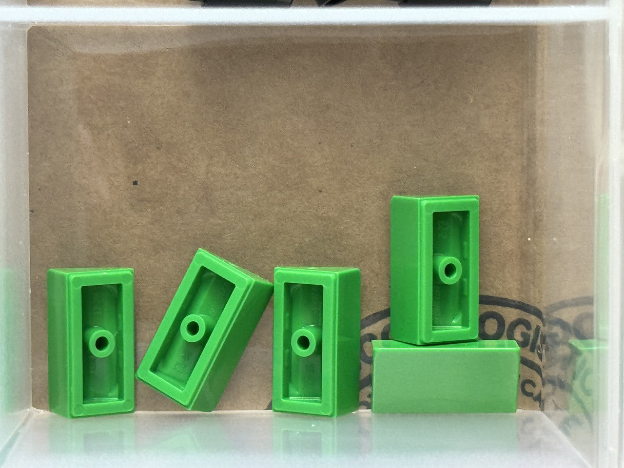 LEGO Parts - Bright Green Slope 30 1 x 2 x 2/3 - No 85984 - QTY 5