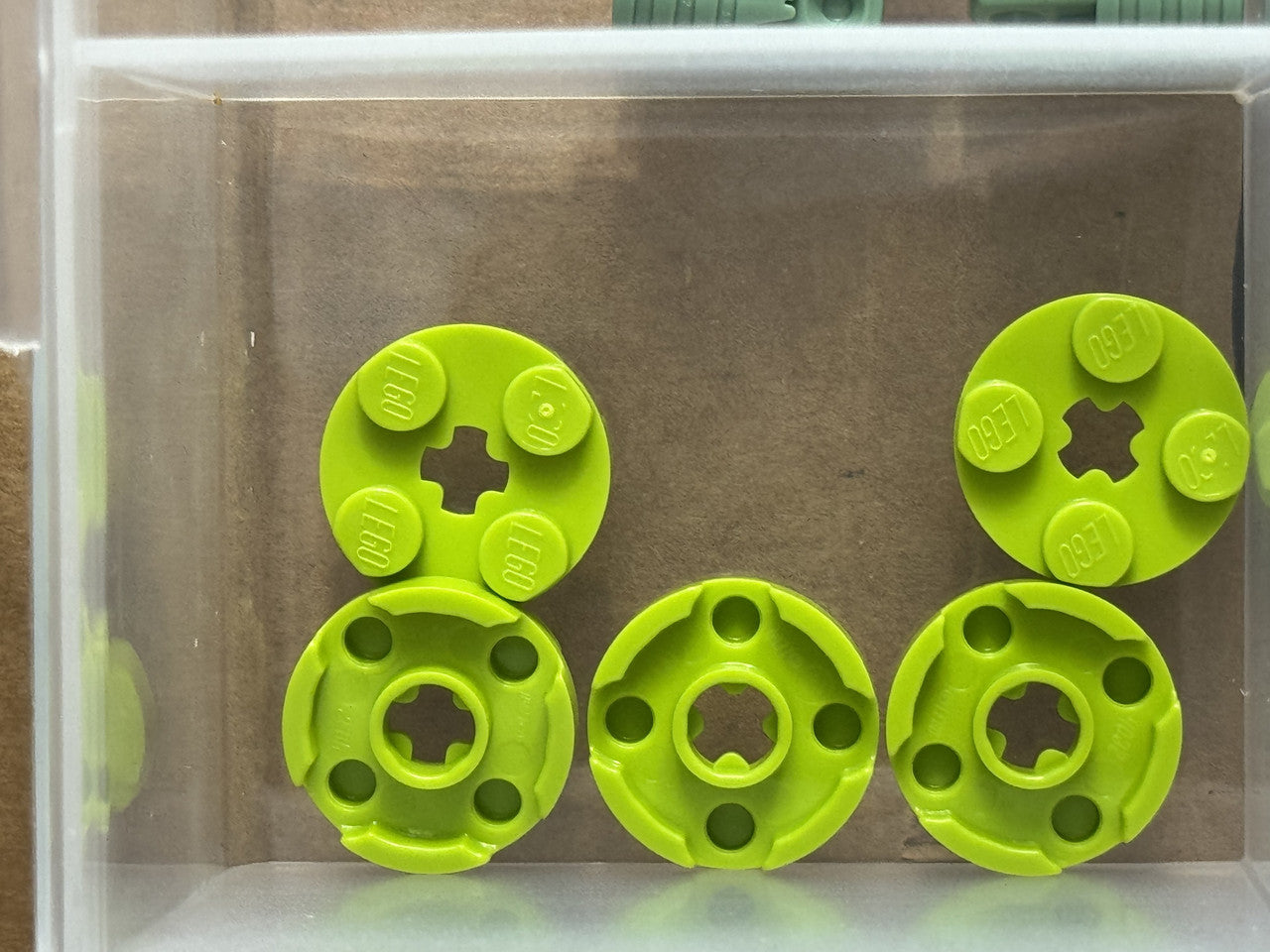 LEGO Parts - Lime Plate, Round 2 x 2 with Axle Hole - No 4032 - QTY 5