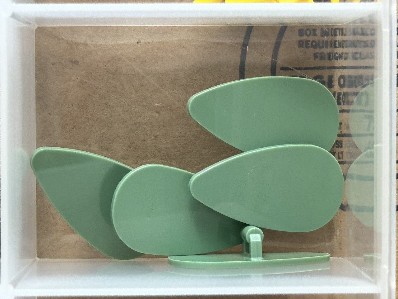 LEGO Parts - Sand Green Minifigure, Shield Oval - No 2586 - QTY 5