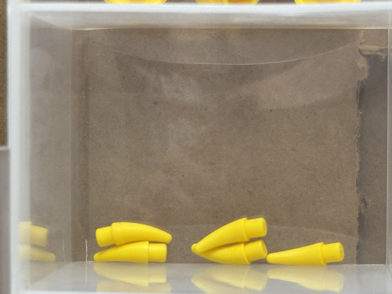 LEGO Parts - Yellow Barb / Claw / Horn / Tooth - Small - No 53451 - QTY 5
