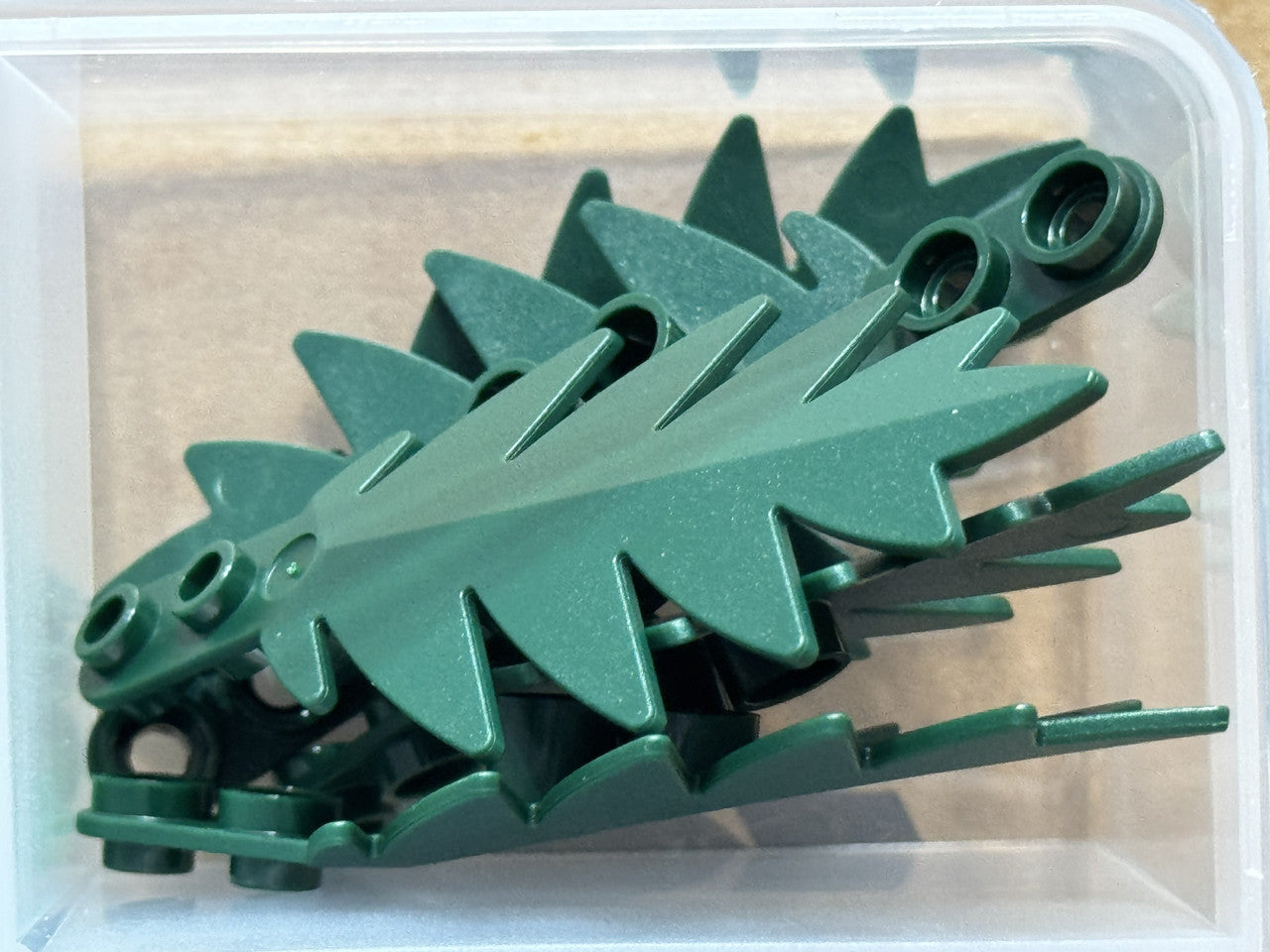 LEGO Parts - Dark Green Plant, Tree Palm Leaf Small 8 x 3 - No 6148 - QTY 5