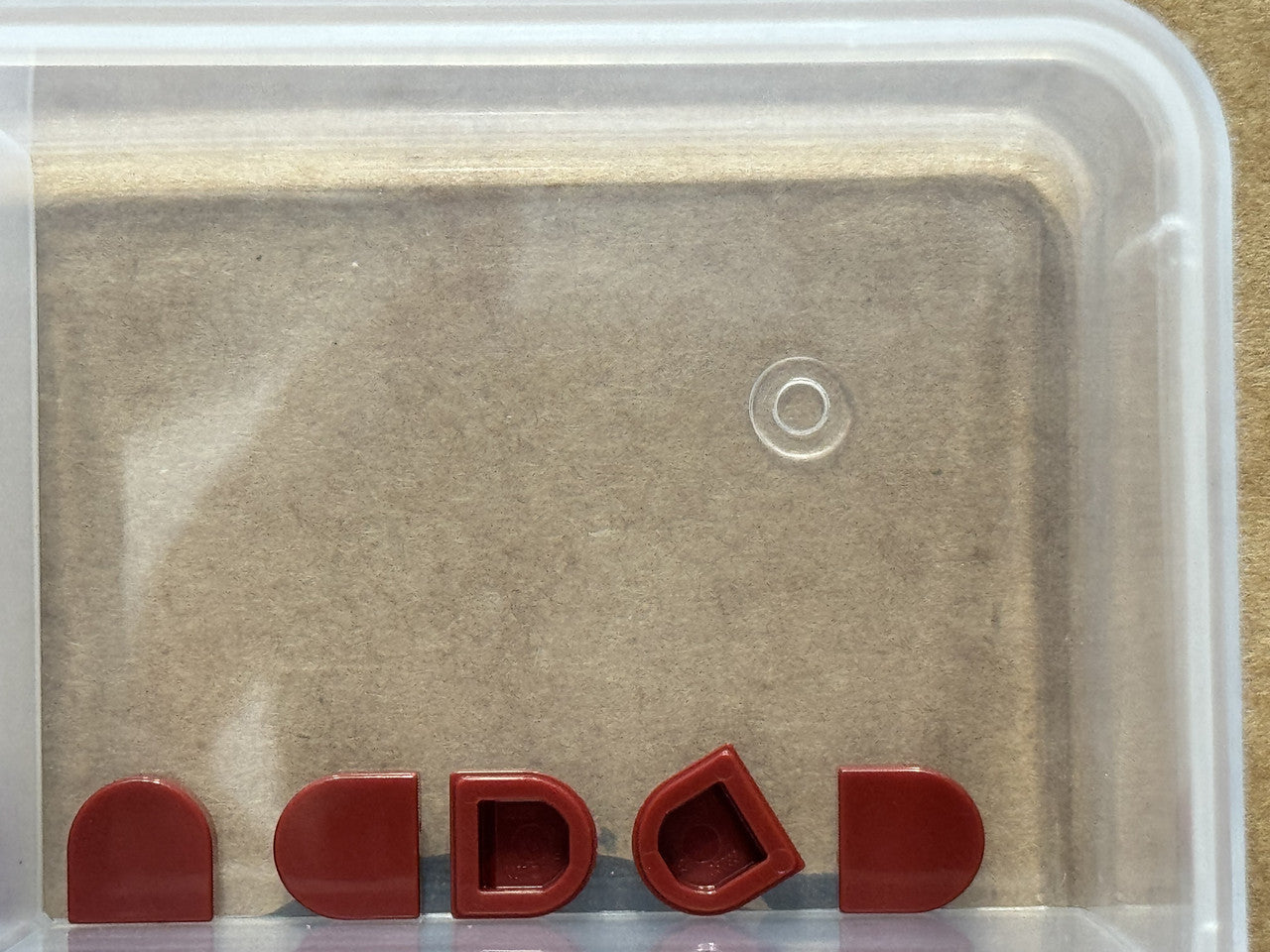 LEGO Parts - Dark Red Tile, Round 1 x 1 Half Circle Extended - No 24246 - QTY 5