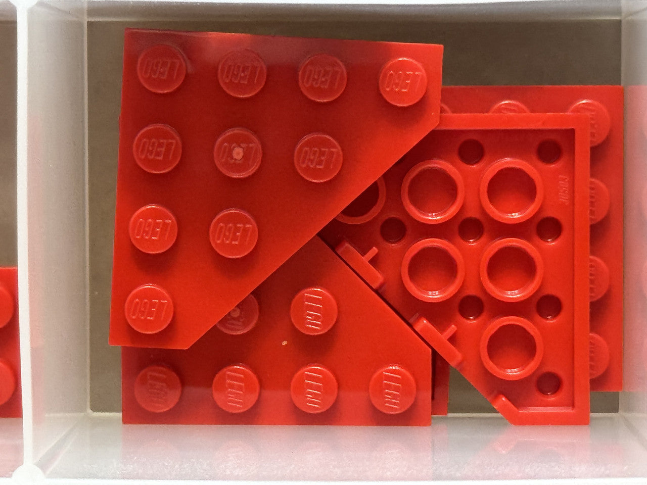 LEGO Parts - Red Wedge, Plate 4 x 4 Cut Corner - No 30503 - QTY 5