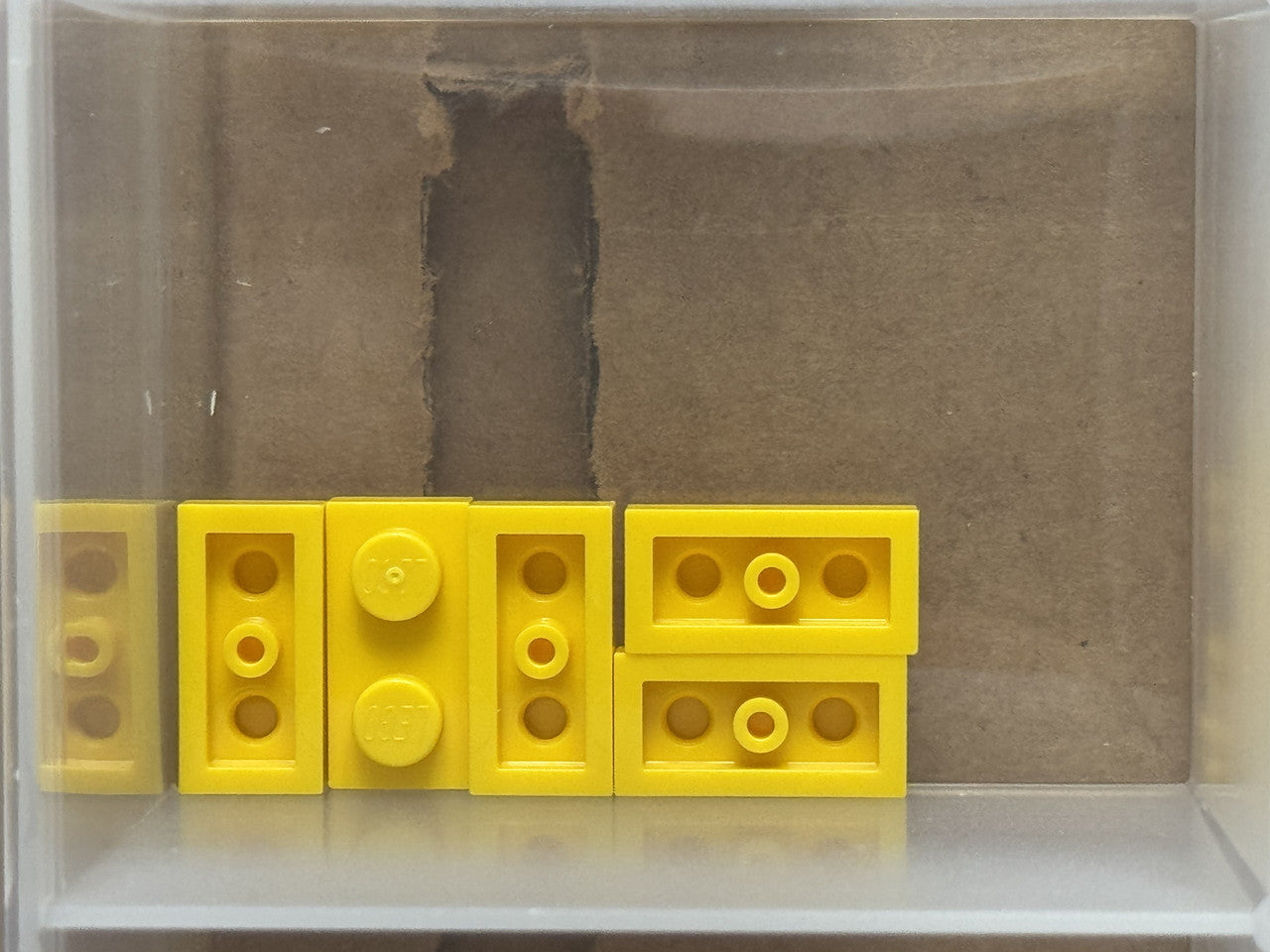 LEGO Parts - Yellow Plate 1 x 2 - No 3023 - QTY 5
