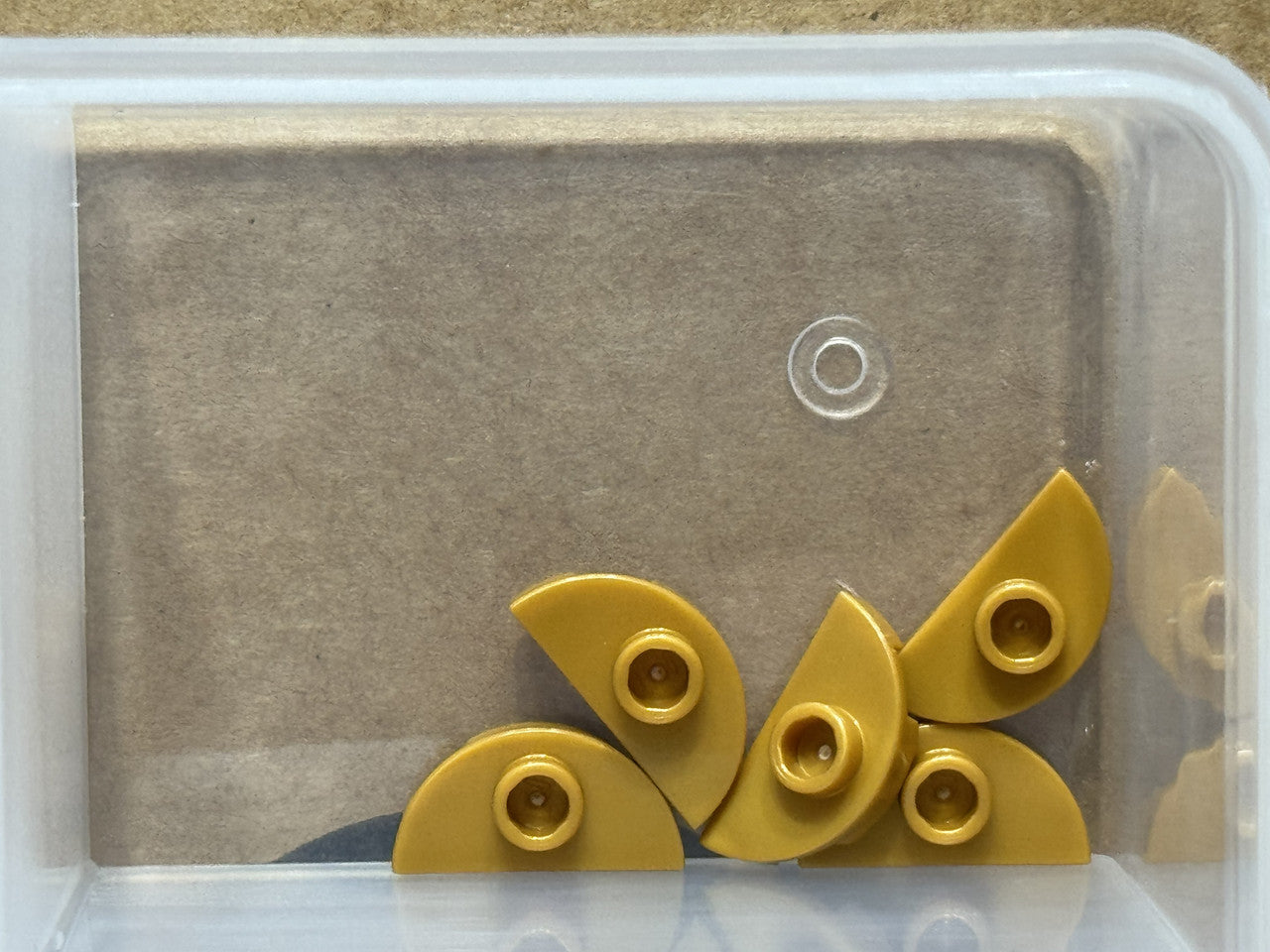 LEGO Parts - Pearl Gold Plate Round 1 x 2 Half 1 Stud (Jumper) - No 1745 - QTY 5