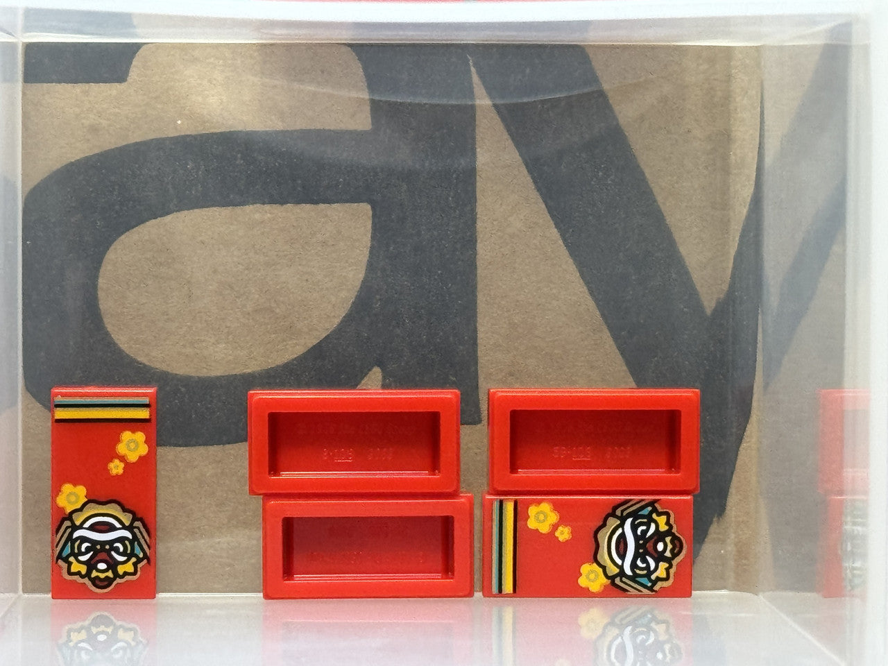 LEGO Parts - Red Tile 1 x 2 Gold Lion - No 3069pb1064 - QTY 5