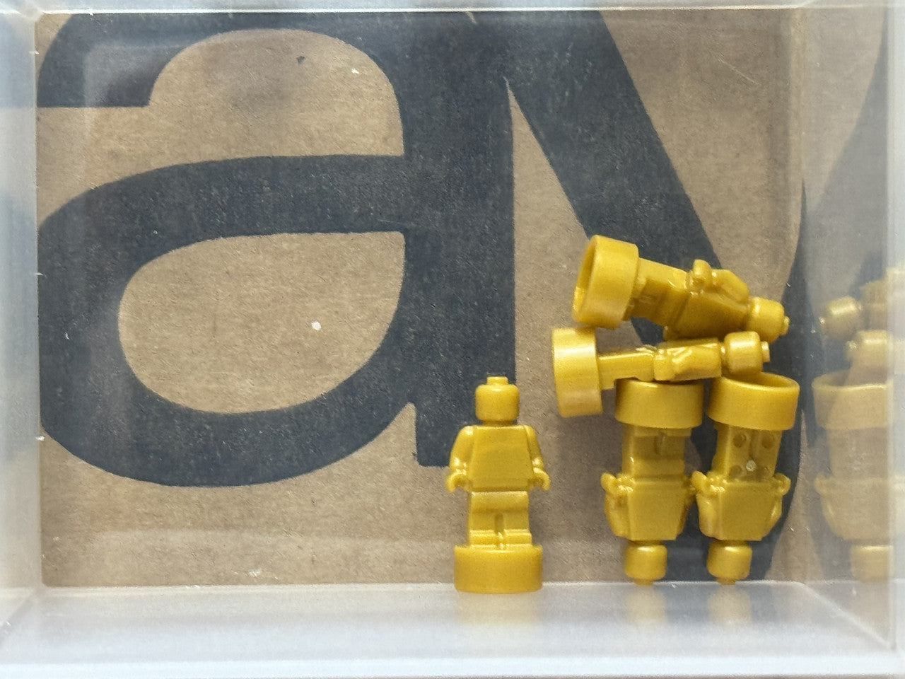 LEGO Parts - Pearl Gold Minifigure Utensil Statuette / Trophy - No 90398 - QTY 5
