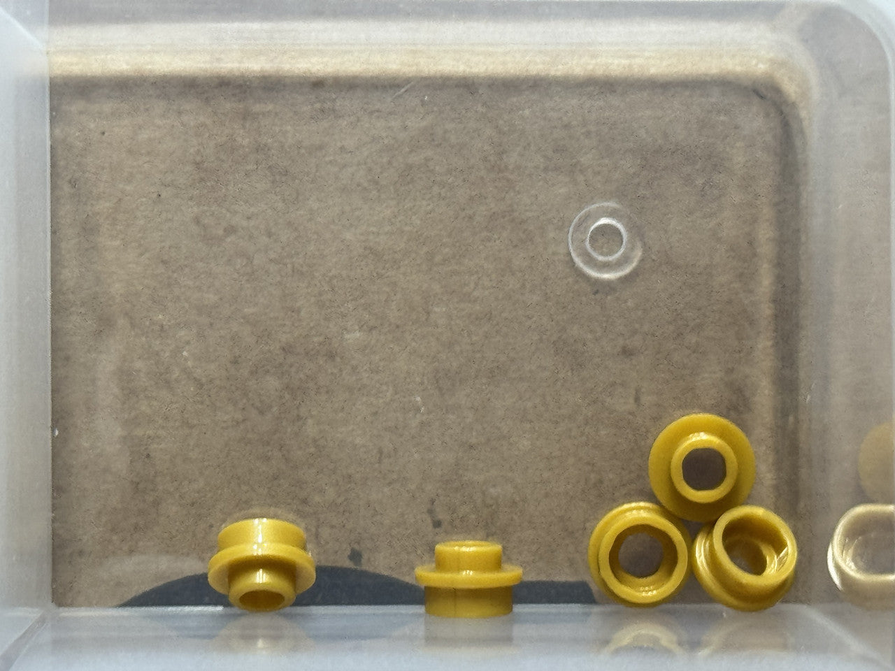LEGO Parts - Pearl Gold Plate, Round 1 x 1 with Open Stud - No 85861 - QTY 5