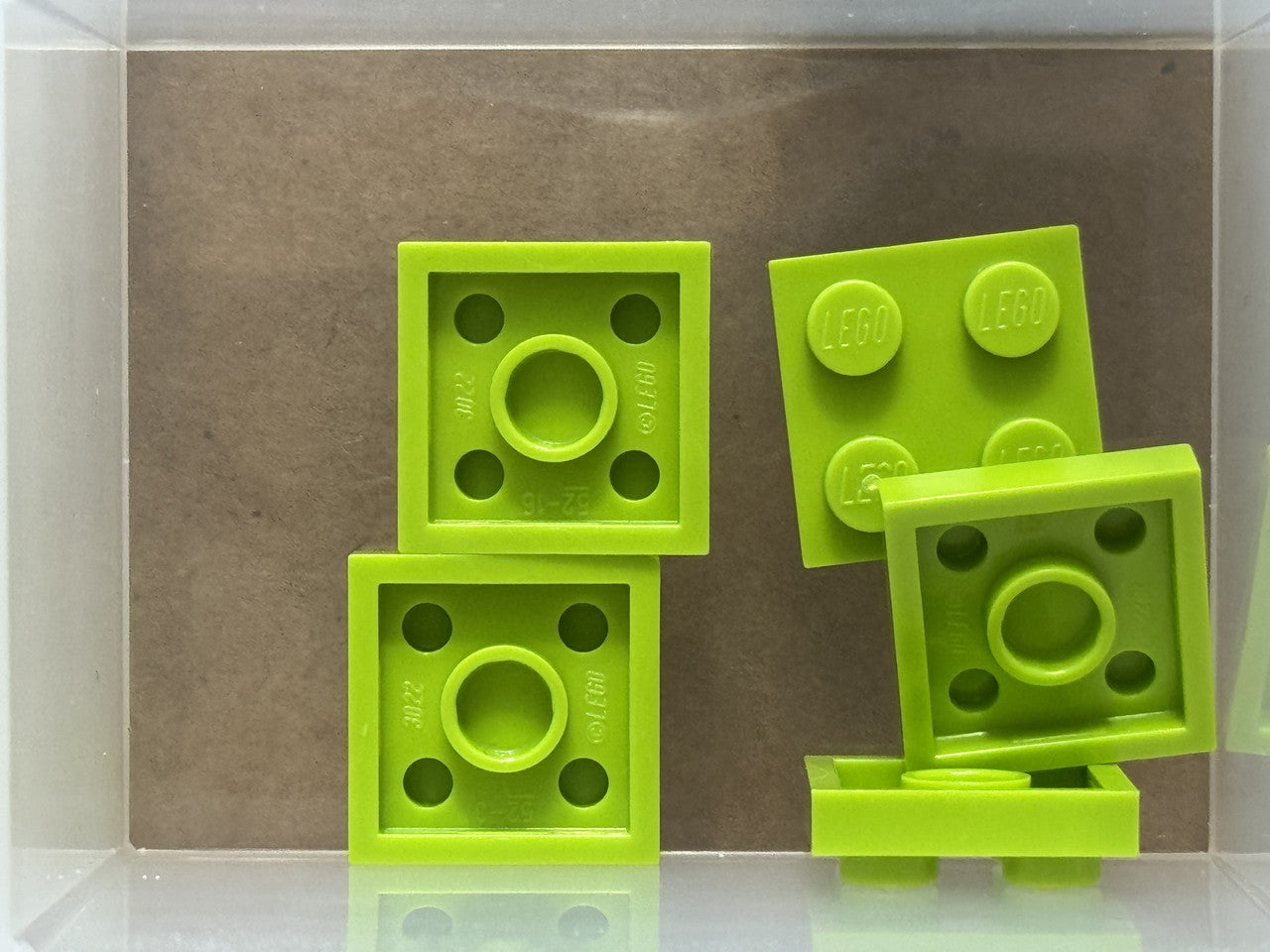LEGO Parts - Lime Plate 2 x 2 - No 3022 - QTY 5