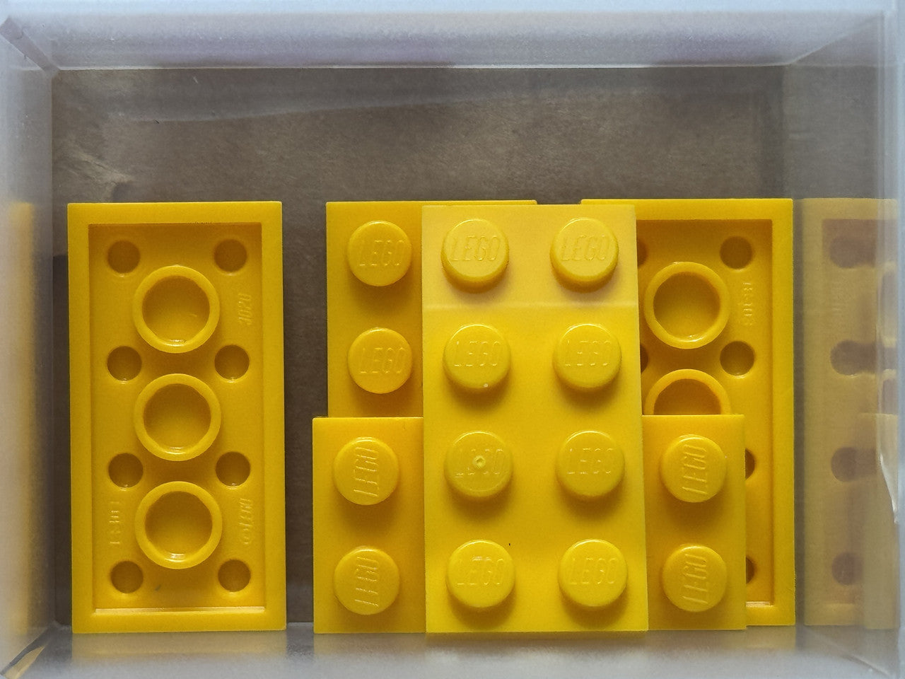 LEGO Parts - Bright Light Orange Plate 2 x 4 - No 3020 - QTY 5