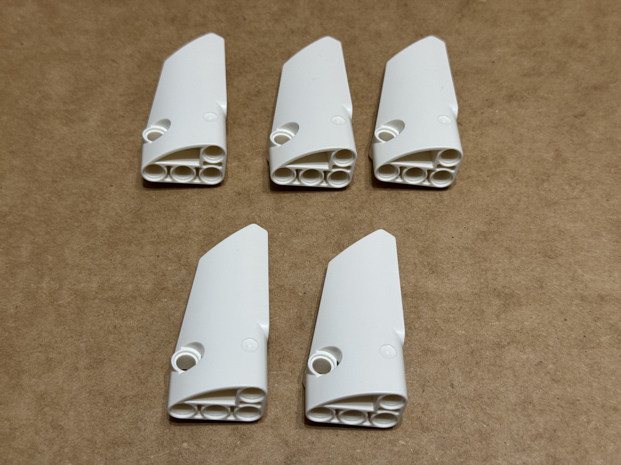 LEGO Parts - White Technic, Panel Fairing # 3 Side A - No 64683 - QTY 5