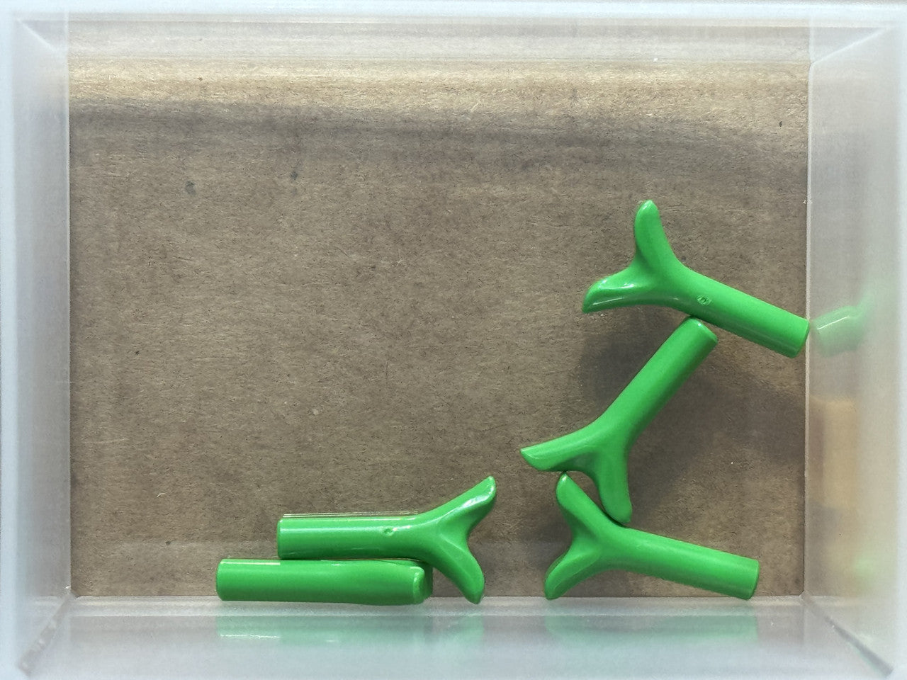 LEGO Parts - Bright Green Plant Stem Bar (Carrot Top / Twig) - No 33183 - QTY 5