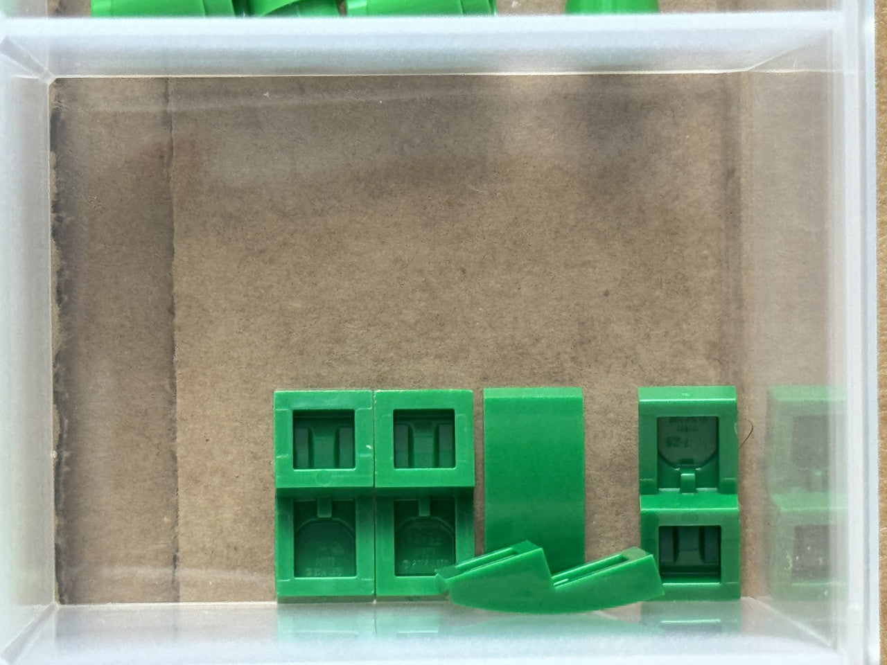 LEGO Parts - Green Slope, Curved 2 x 1 x 2/3 - No 11477 - QTY 5