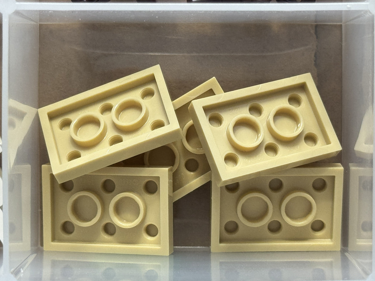 LEGO Parts - Tan Plate 2 x 3 - No 3021 - QTY 5