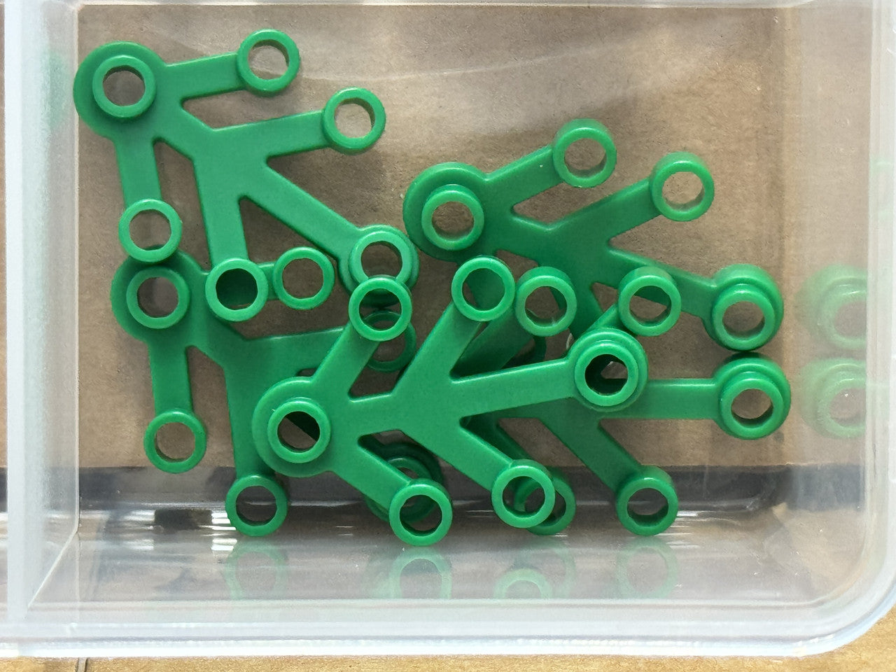 LEGO Parts - Green Plant Leaves 4 x 3 - No 2423 - QTY 5