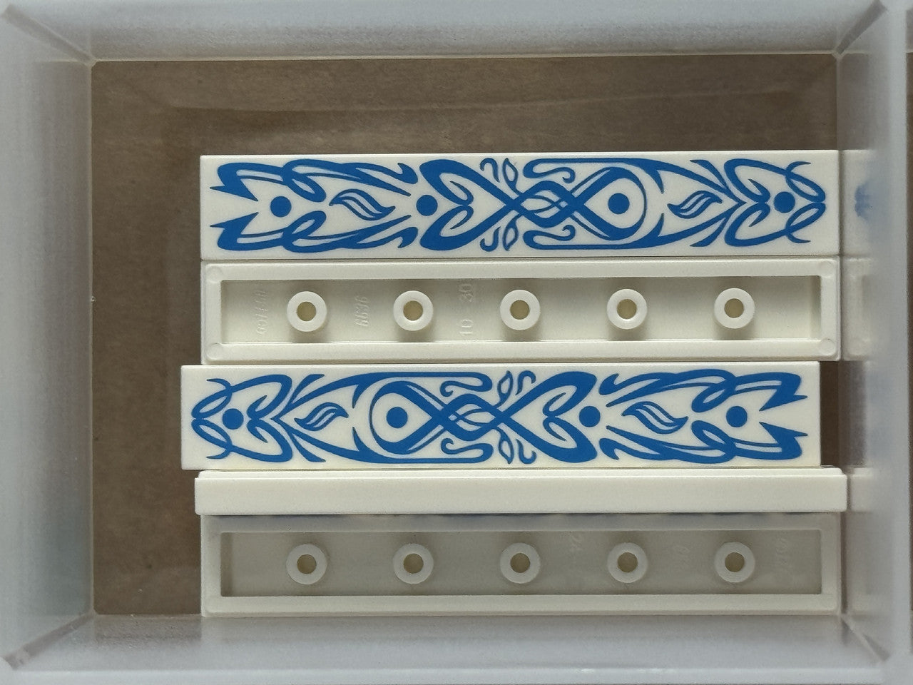 LEGO Parts - White Tile 1 x 6 with Dots and Curved Lines - No 6636pb362 - QTY 5