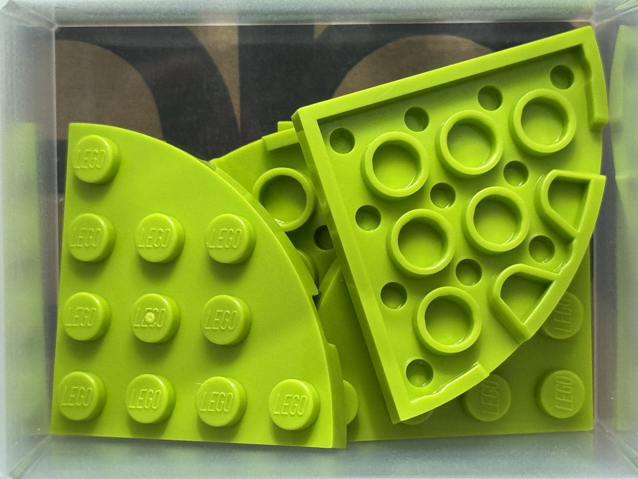 LEGO Parts - Lime Plate, Round Corner 4 x 4 - No 30565 - QTY 5