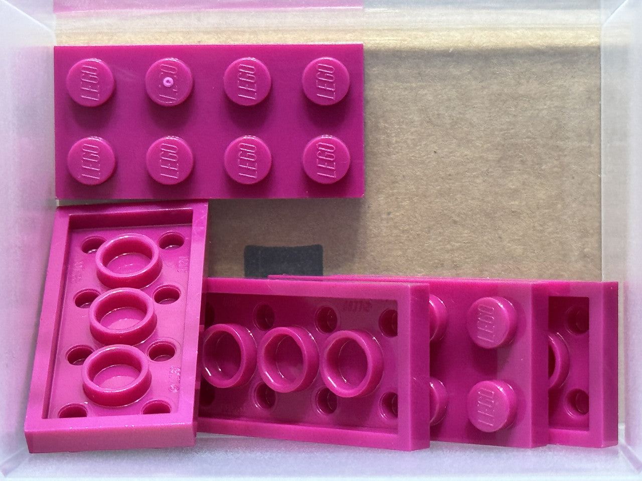 LEGO Parts - Magenta Plate 2 x 4 - No 3020 - QTY 5
