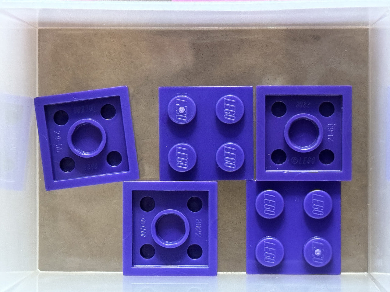 LEGO Parts - Dark Purple Plate 2 x 2 - No 3022 - QTY 5