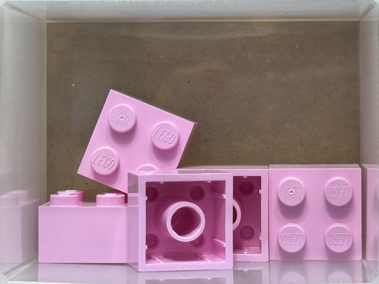 LEGO Parts - Bright Pink Brick 2 x 2 - No 3003 - QTY 5
