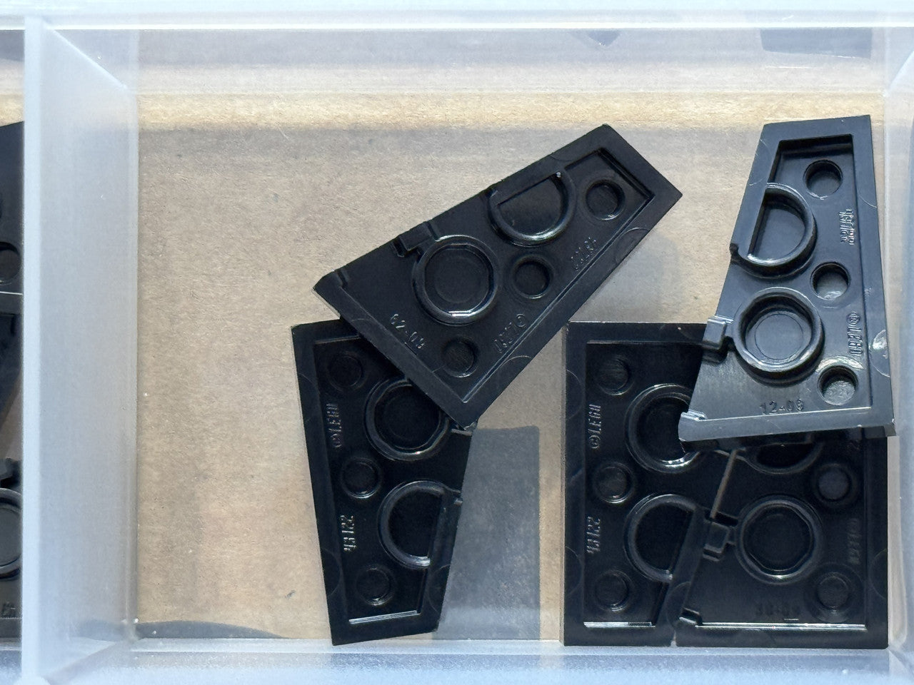 LEGO Parts - Black Wedge, Plate 3 x 2 Right - No 43722 - QTY 5