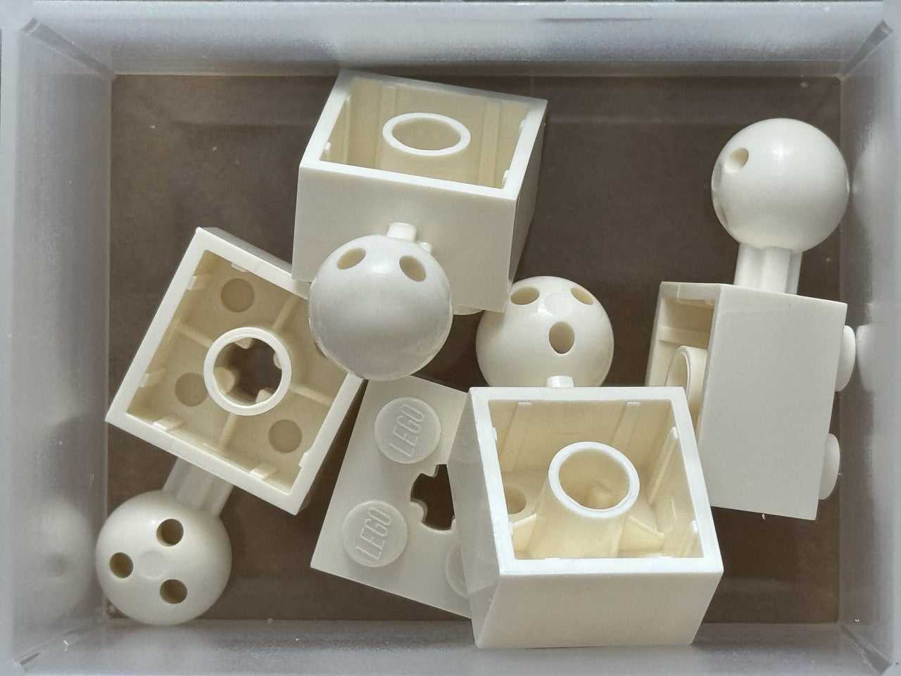 LEGO Parts - White Technic, Brick 2 x 2 Ball Joint Axle Hole - No 57909b - QTY 5
