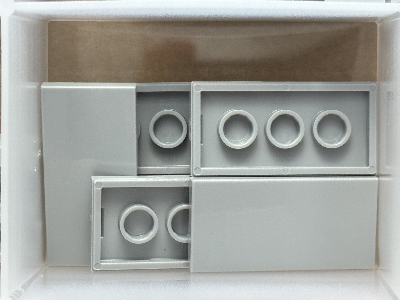 LEGO Parts - Light Bluish Gray Tile 2 x 4 - No 87079 - QTY 5