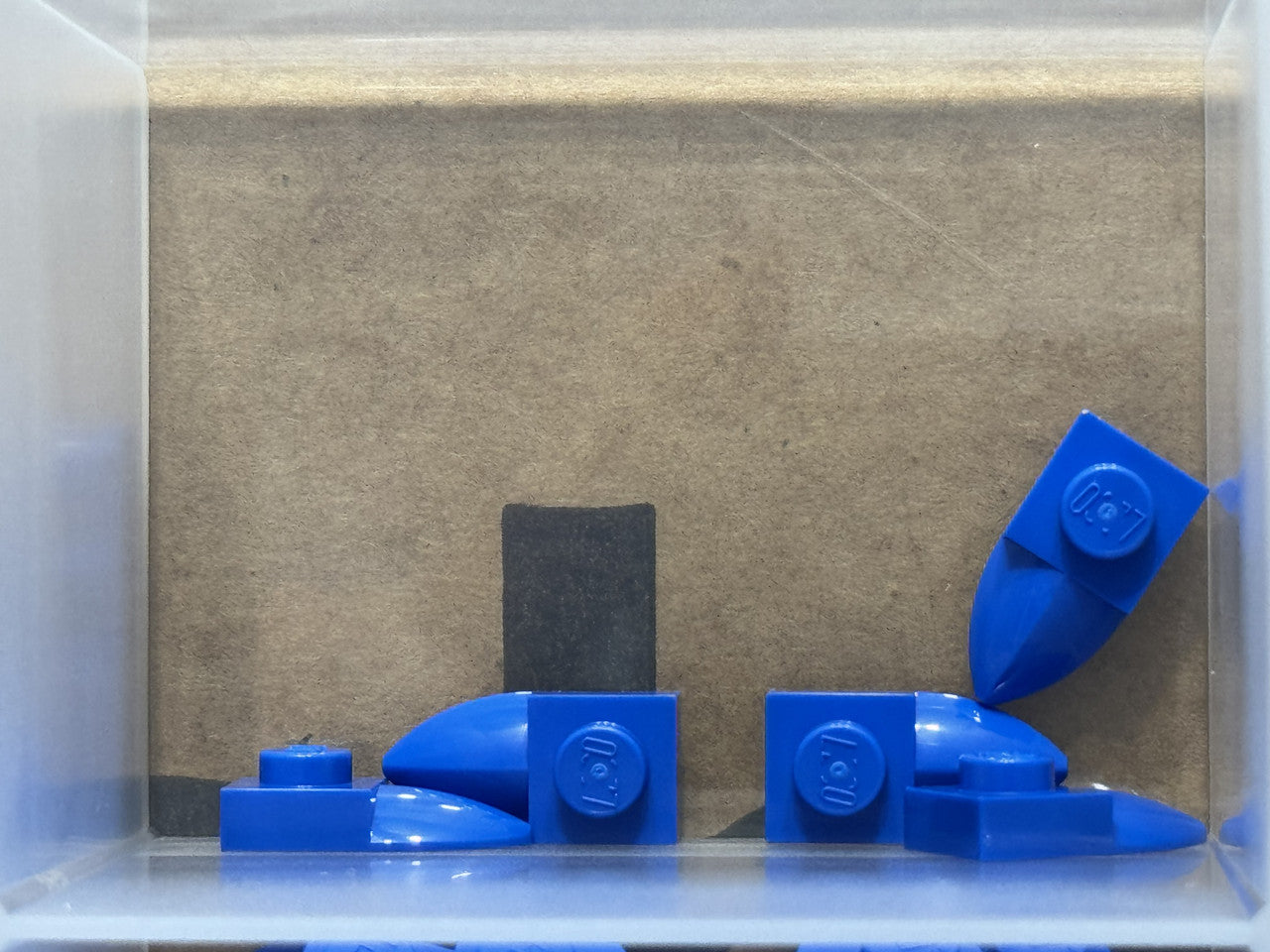 LEGO Parts - Blue Plate, Modified 1 x 1 with Tooth Horizontal - No 49668 - QTY 5