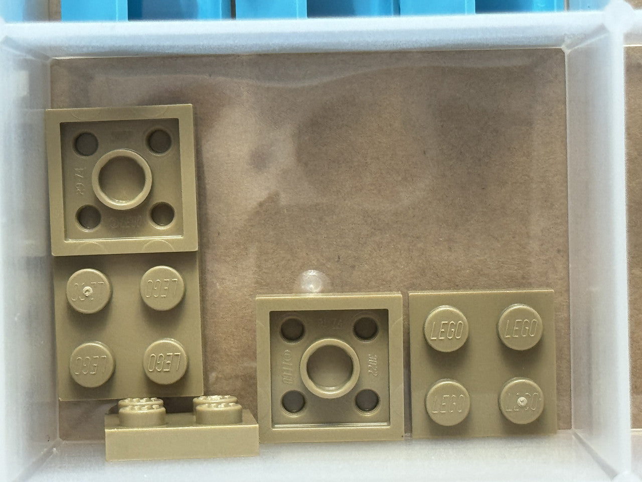 LEGO Parts - Dark Tan Plate 2 x 2 - No 3022 - QTY 5