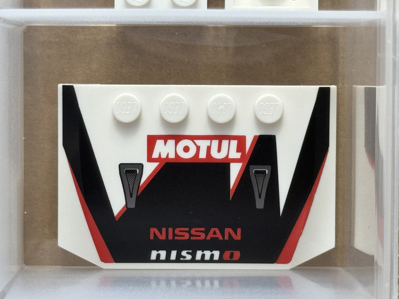 LEGO Parts - White Wedge 4 x 6 x 2/3 'NISSAN nismo' Hood - No 52031pb138 - QTY 1