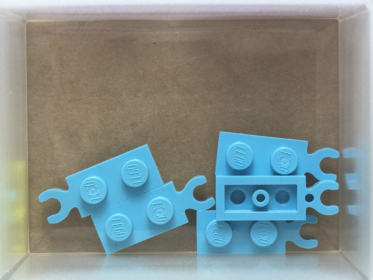 LEGO Parts - Medium Azure Plate 1 x 2 with Clip on End - No 78256 - QTY 5