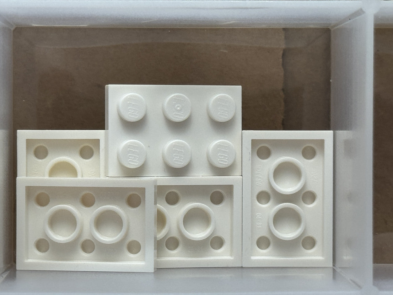 LEGO Parts - White Plate 2 x 3 - No 3021 - QTY 5