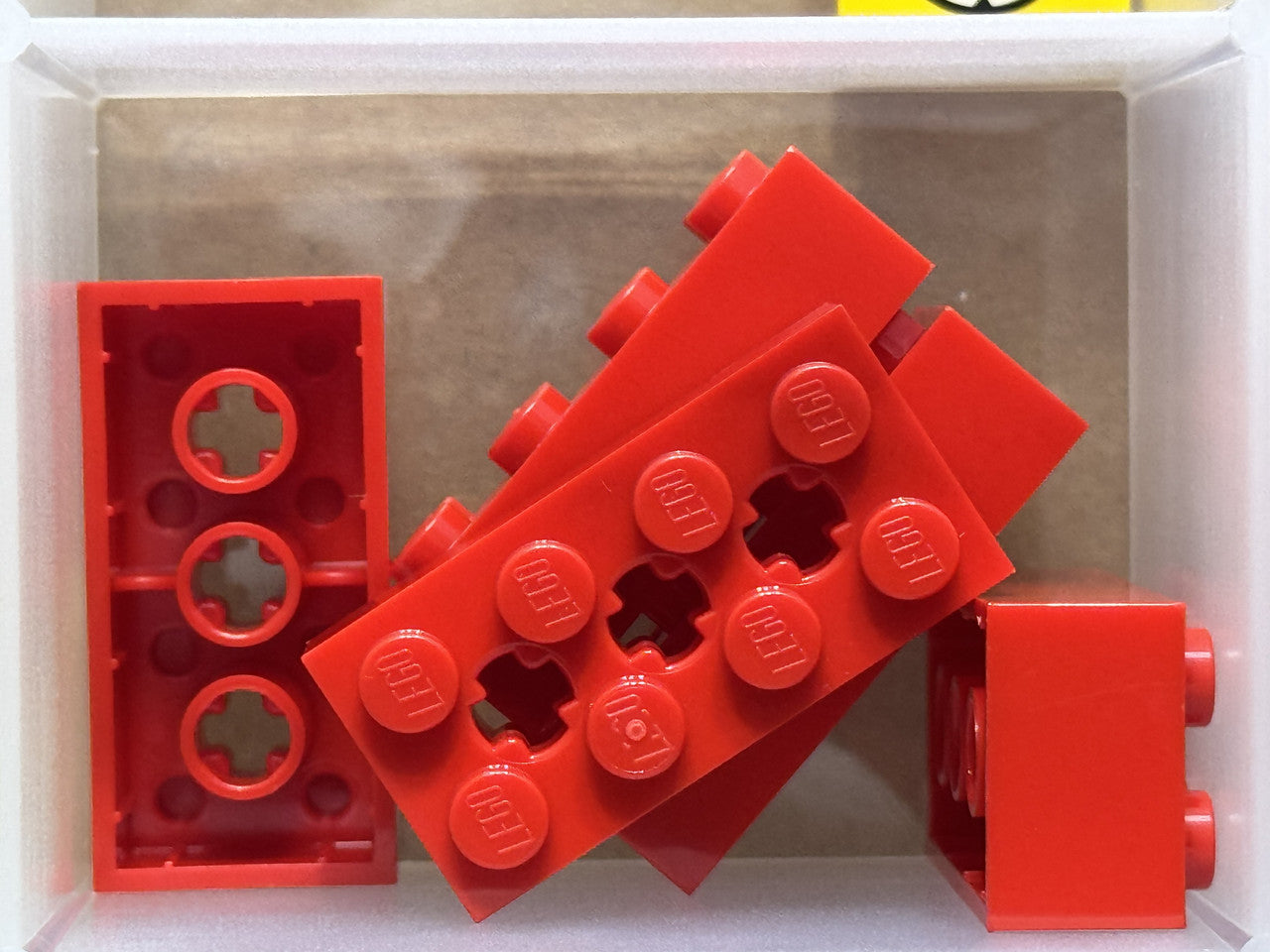 LEGO Parts - Red Technic, Brick 2 x 4 with 3 Axle Holes - No 39789 - QTY 5