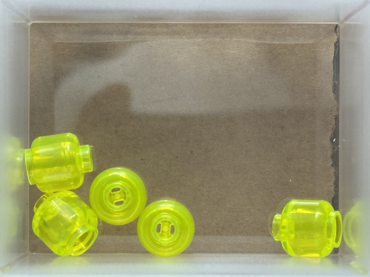 LEGO Parts - Trans-Neon Green Minifigure, Head (Plain) - No 3626 - QTY 5