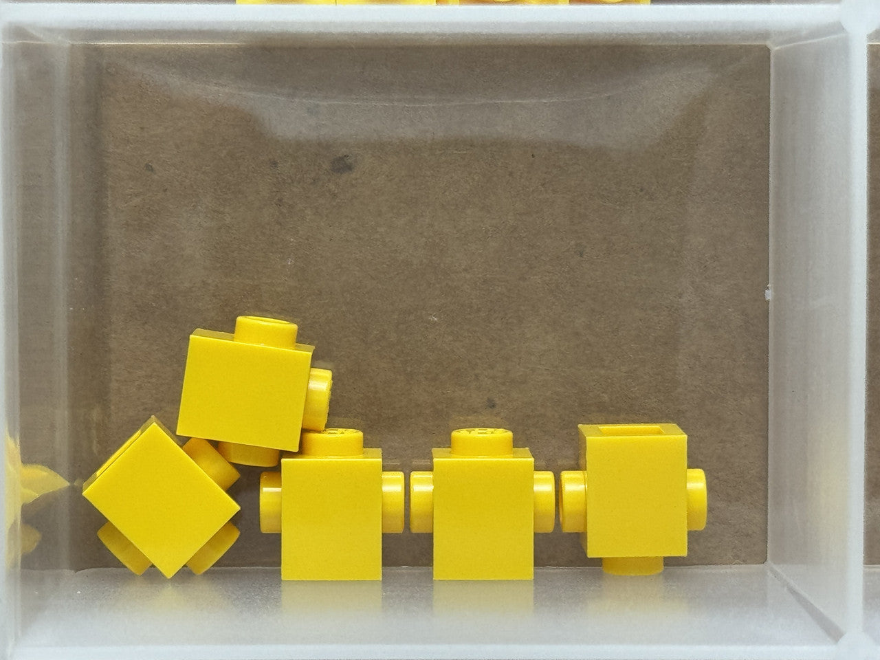LEGO Parts - Yellow Brick 1 x 1 Studs 2 Sides, Opposite - No 47905 - QTY 5