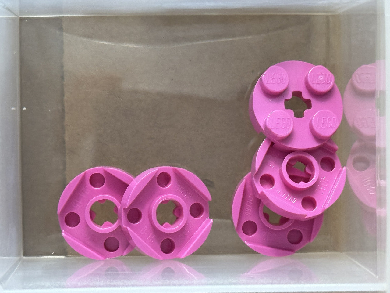 LEGO Parts - Dark Pink Plate, Round 2 x 2 with Axle Hole - No 4032 - QTY 5