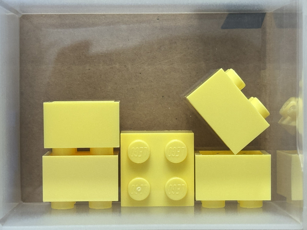 LEGO Parts - Bright Light Yellow Brick 2 x 2 - No 3003 - QTY 5